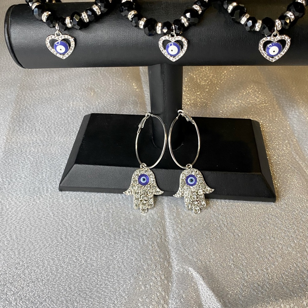 Super cute Hamsa dangle earrings with rhinestones
